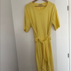 Zara Yellow Crew Neck Midi Sundress for Casual Wear